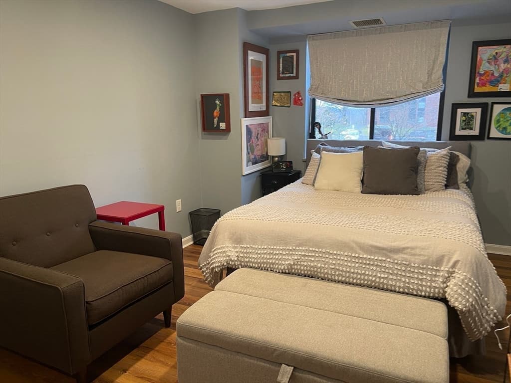 Condominium at 100 Ledgewood Dr # 410, Stoneham MA 02180, Stoneham, photo 22 of 28