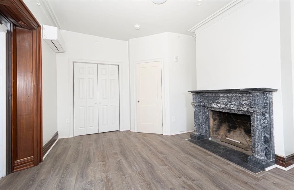 4 Family at 963 Main St, Leicester MA 01524, photo 18 of 33