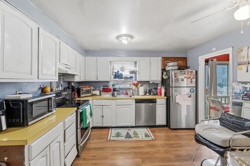 11 Harmony Ln, Framingham MA 01702 photo 11