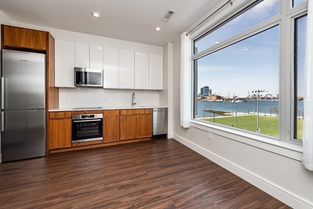 99 Sumner St # 0413, Boston MA 02128