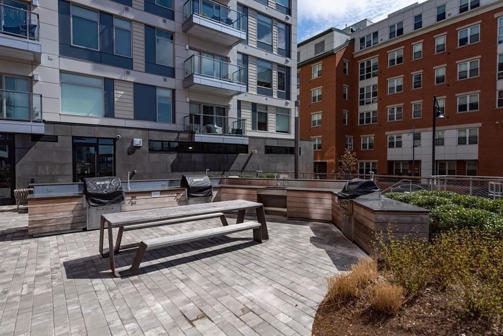 Condominium at 99 Sumner St # 0413, Boston MA 02128, photo 15 of 17