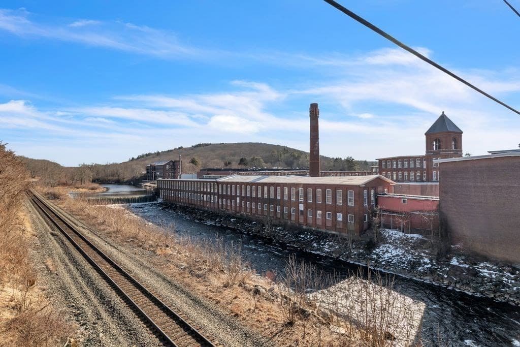 85 South St, Warren MA 01083 photo 13