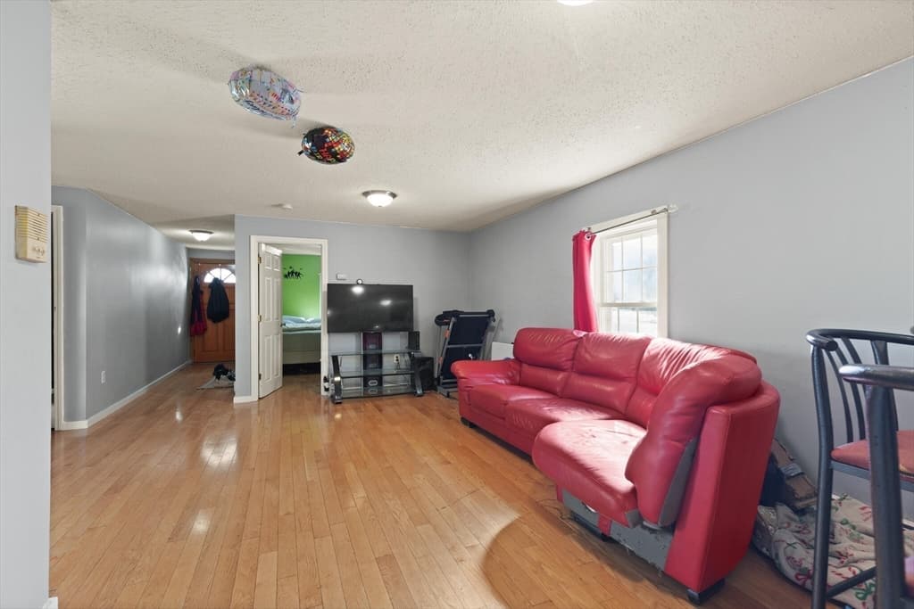 2 Family - 2 Units Up/Down at 74 Chestnut Street, Chelsea MA 02150, Chelsea, photo 5 of 37