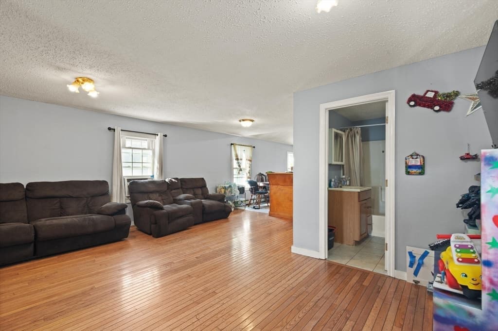 2 Family - 2 Units Up/Down at 74 Chestnut Street, Chelsea MA 02150, Chelsea, photo 9 of 37