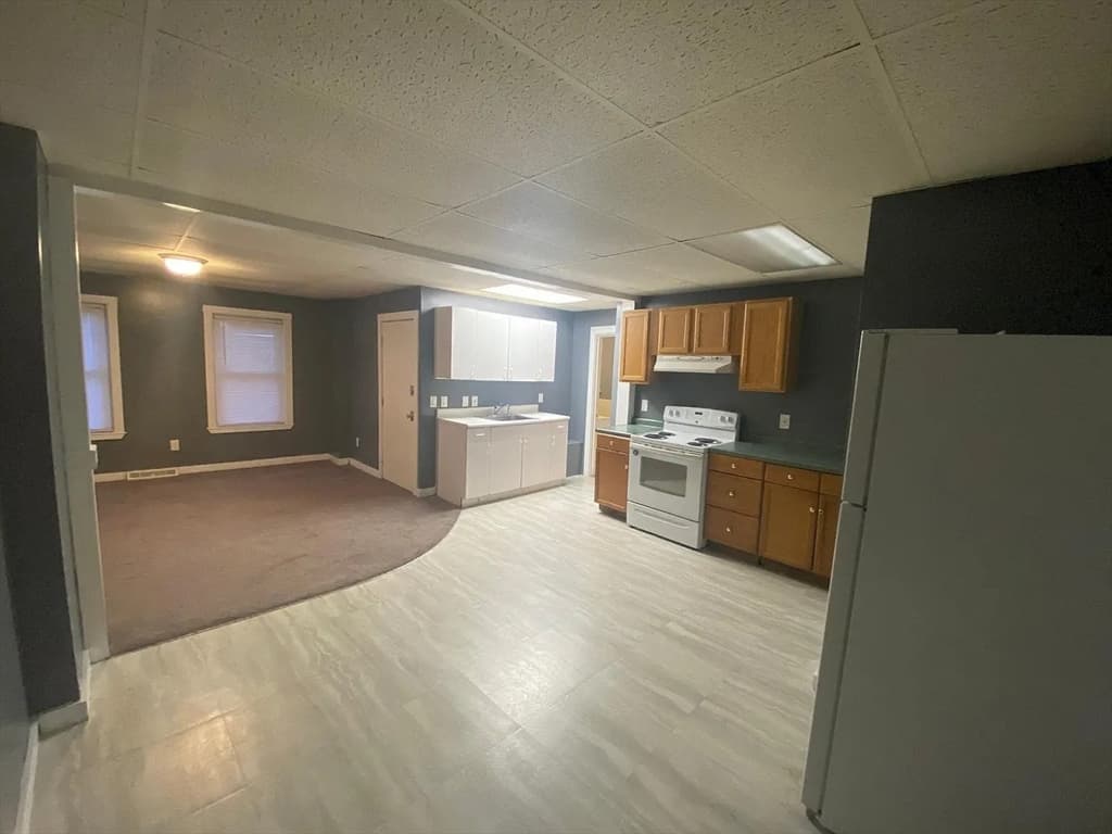 Multi Family at 60 Tremont St, Brockton MA 02301, Brockton, photo 6 of 13