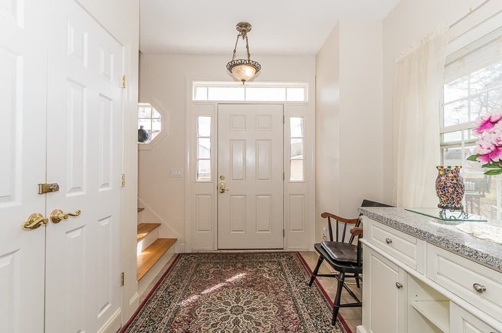 Single Family Residence at 12 Cedar Dr, Webster MA 01570, Webster, photo 3 of 42