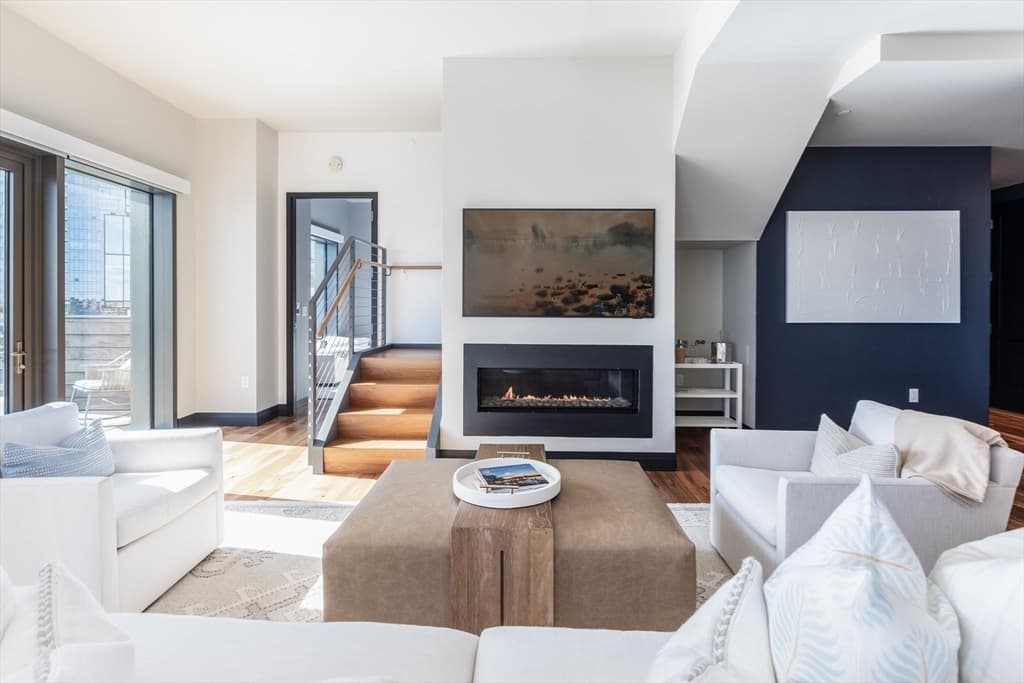 Condominium at 300 Pier 4 Blvd # J, Boston MA 02210, photo 6 of 25