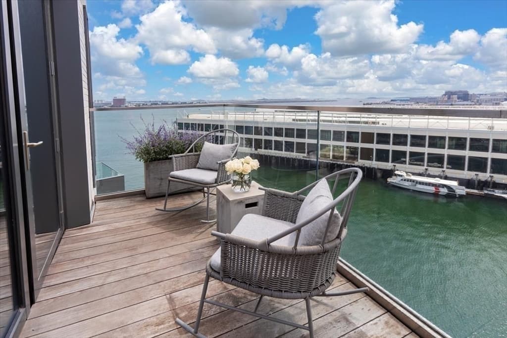 Condominium at 300 Pier 4 Blvd # J, Boston MA 02210, photo 13 of 25