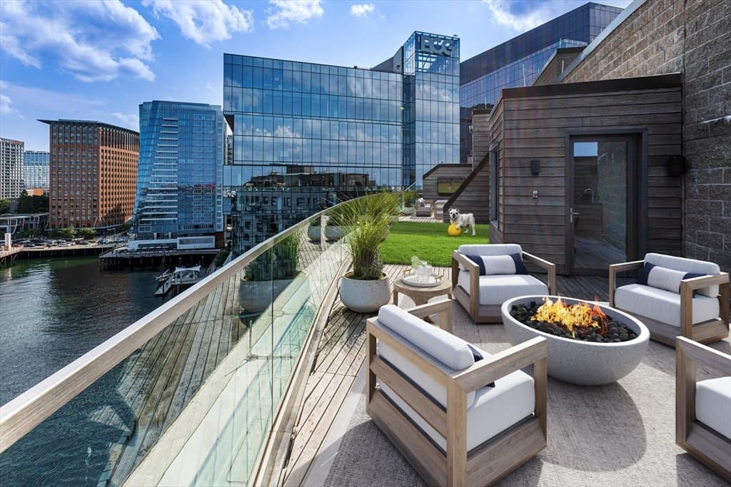 Condominium at 300 Pier 4 Blvd # J, Boston MA 02210, photo 22 of 25