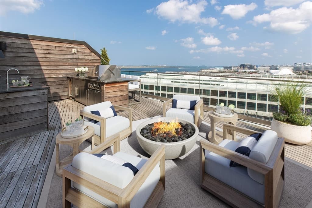 300 Pier 4 Blvd # J, Boston MA 02210