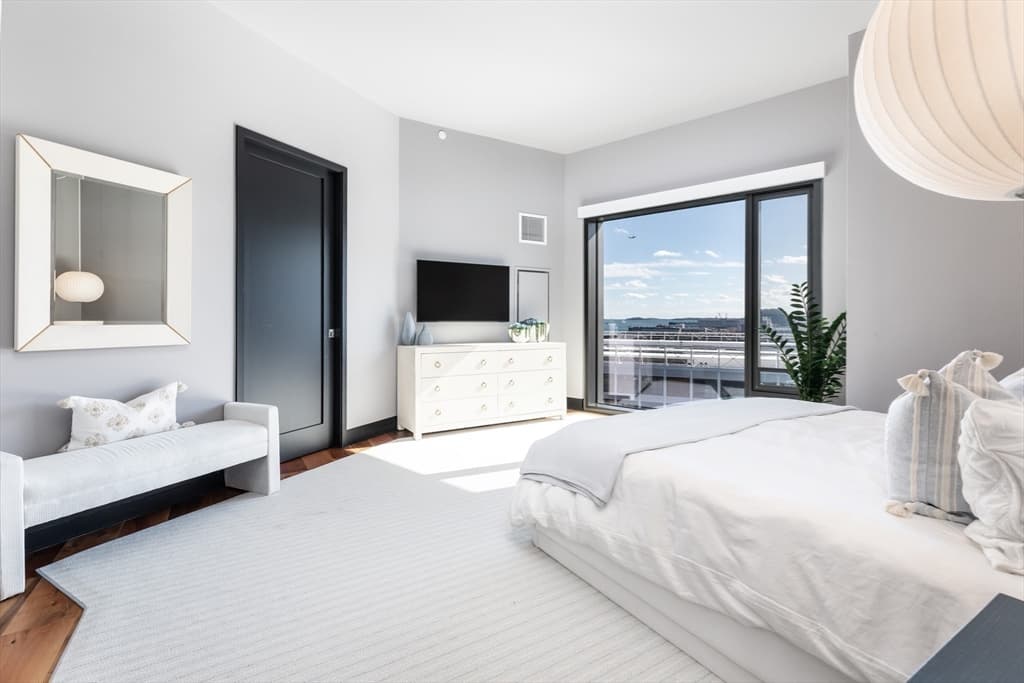 Condominium at 300 Pier 4 Blvd # J, Boston MA 02210, photo 15 of 25