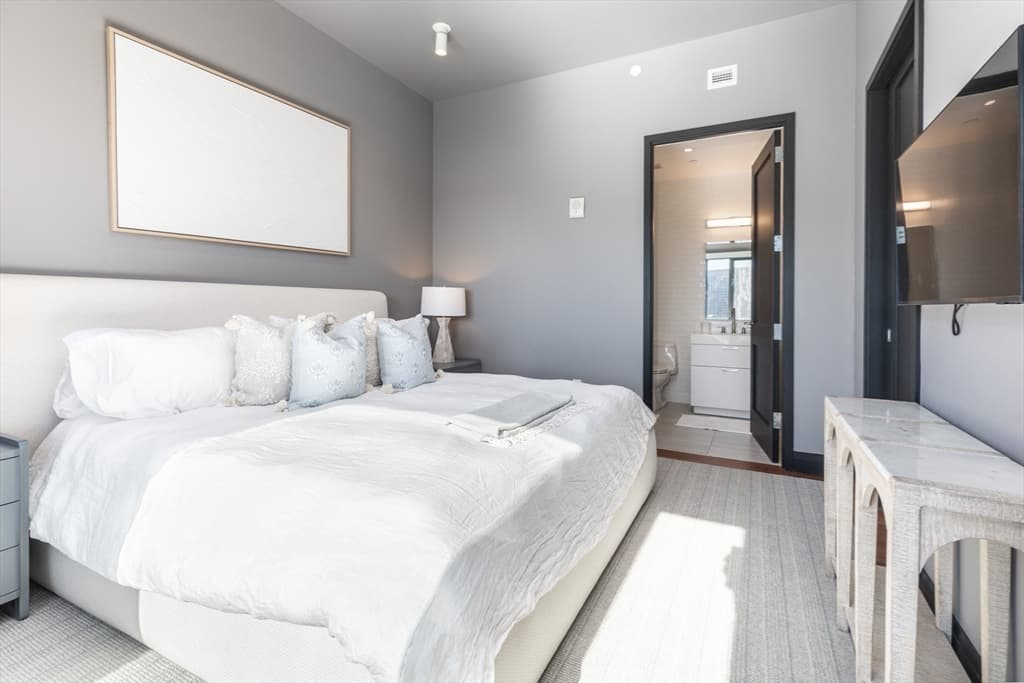 Condominium at 300 Pier 4 Blvd # J, Boston MA 02210, photo 21 of 25
