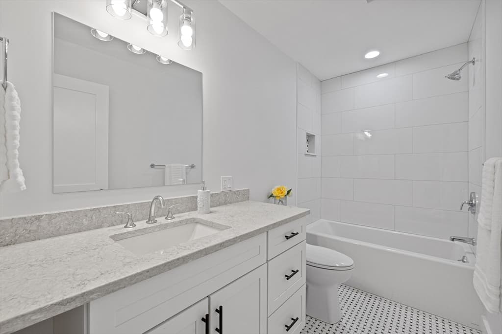 335 Salem St, North Andover MA 01845 photo 28