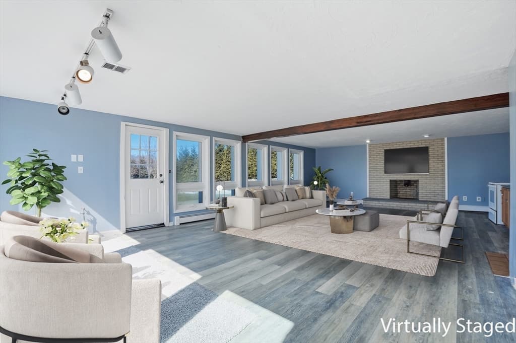 Single Family Residence at 612 Drift Rd, Westport MA 02790, photo 17 of 26