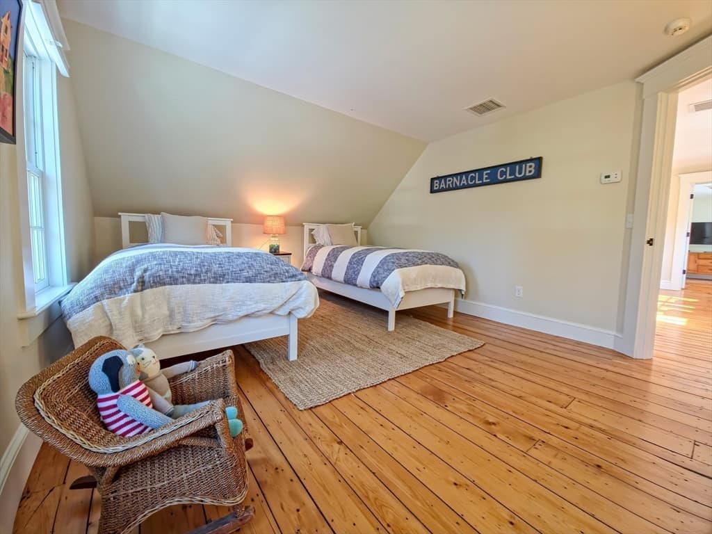 Single Family Residence at 552 Main St, Barnstable MA 02635, Barnstable, photo 23 of 42