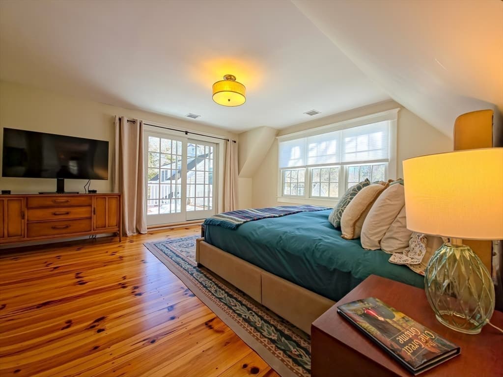 Single Family Residence at 552 Main St, Barnstable MA 02635, Barnstable, photo 32 of 42