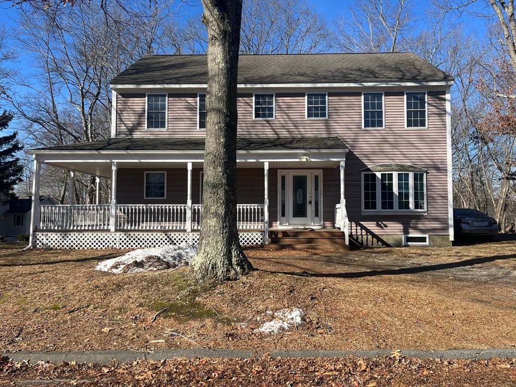 10 George St, Shrewsbury MA 01545
