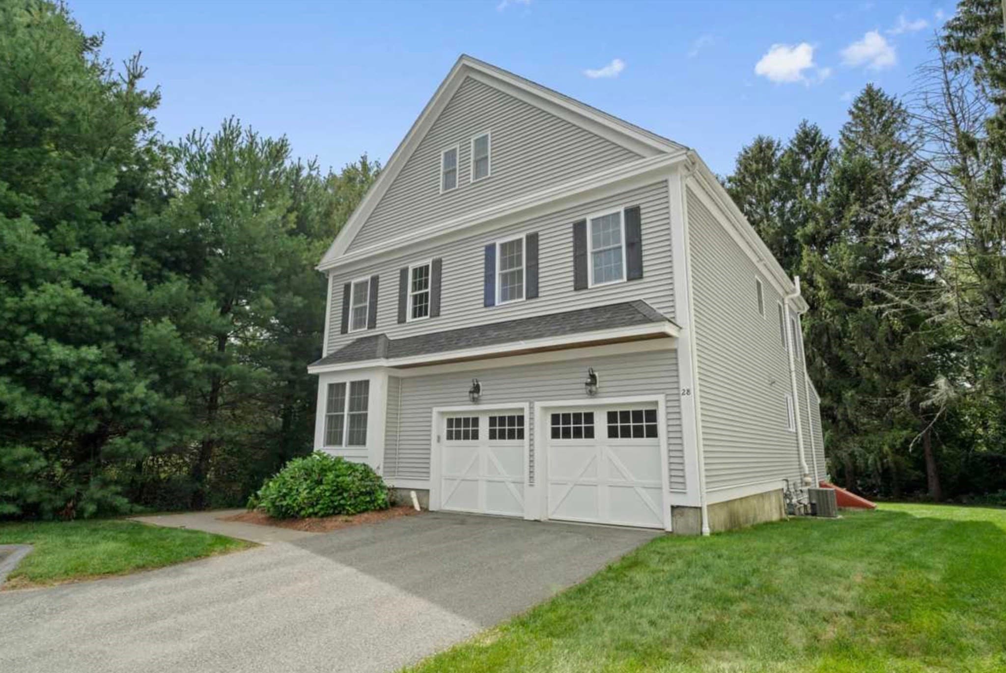 28 Mcintosh Drive, Stow MA 01775