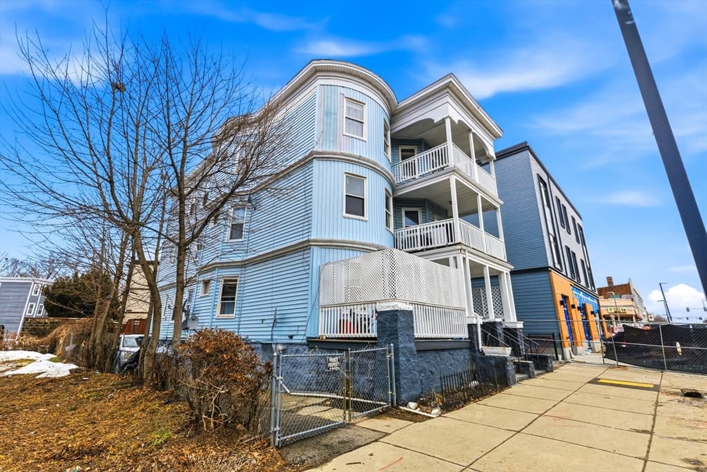 3 Family at 1023-A Blue Hill Ave, Boston MA 02124, photo 2 of 24