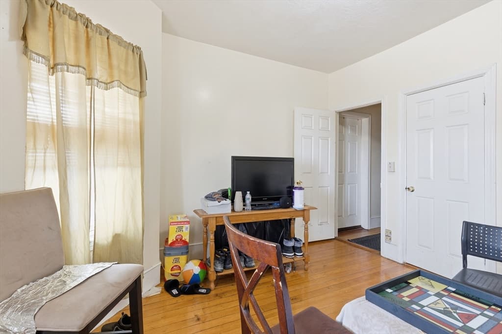3 Family at 1023-A Blue Hill Ave, Boston MA 02124, photo 13 of 24