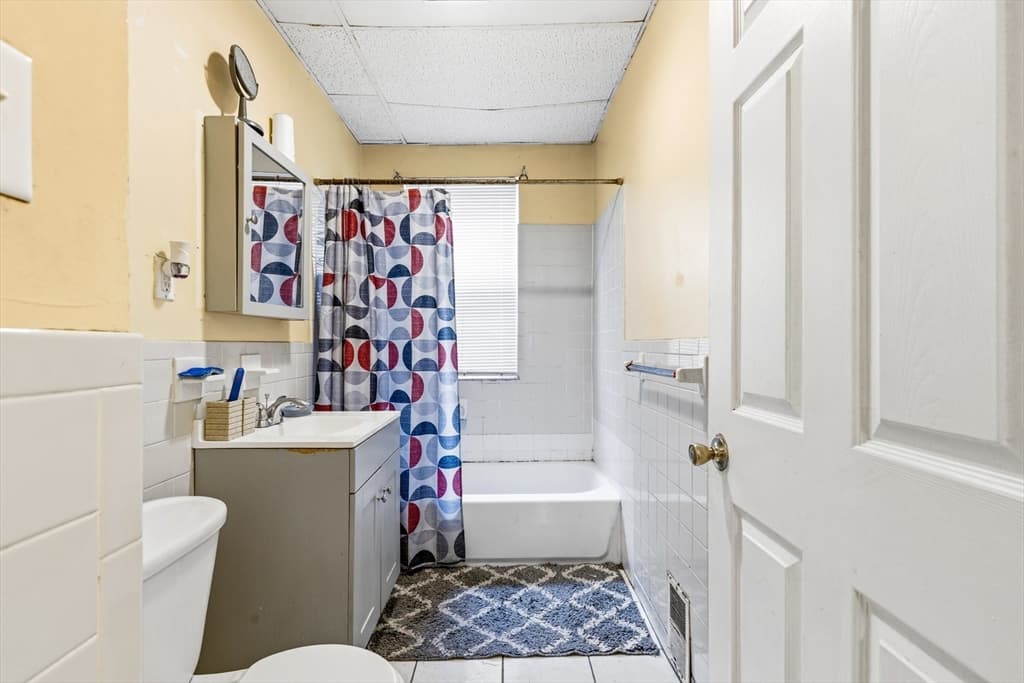 3 Family at 1023-A Blue Hill Ave, Boston MA 02124, photo 9 of 24