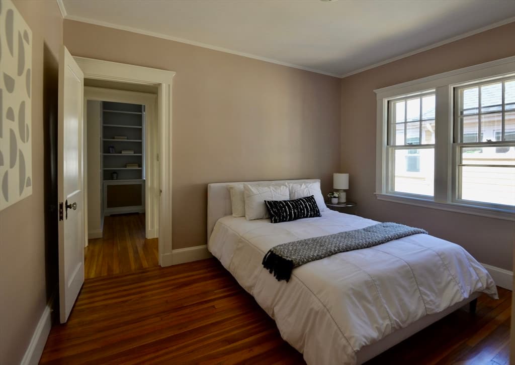 Condominium at 8 Wright St # 2, Cambridge MA 02138, Cambridge, photo 7 of 9