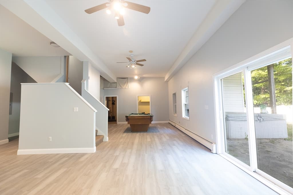 Single Family Residence at 126 Dyer St, Gardner MA 01440, photo 20 of 33