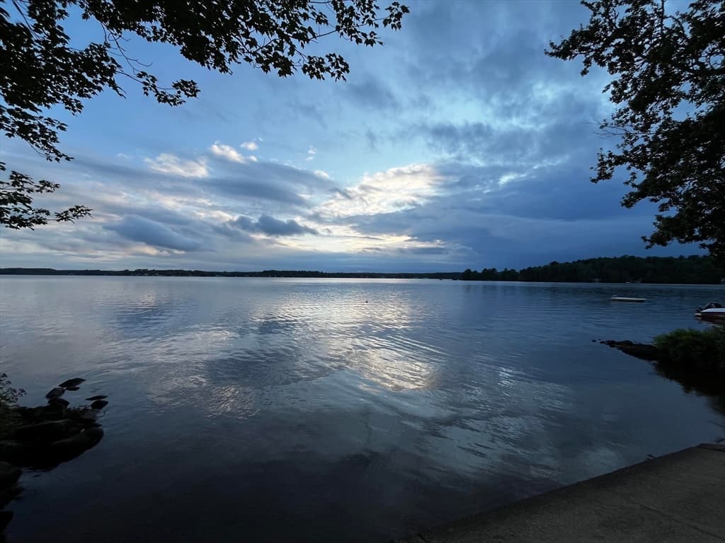 16 Norfolk St., Lakeville MA 02347