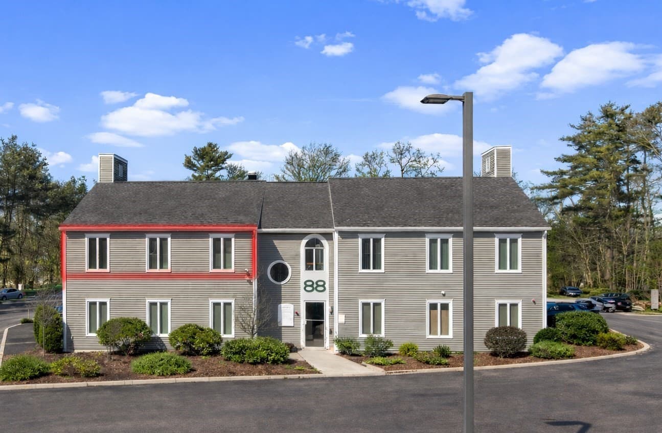 88 Faunce Corner Mall Rd # 250, Dartmouth MA 02747