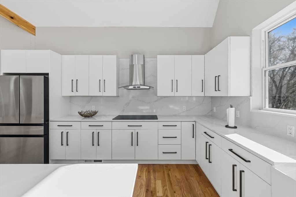 270 Brayton Rd, Tiverton RI 02878 photo 16
