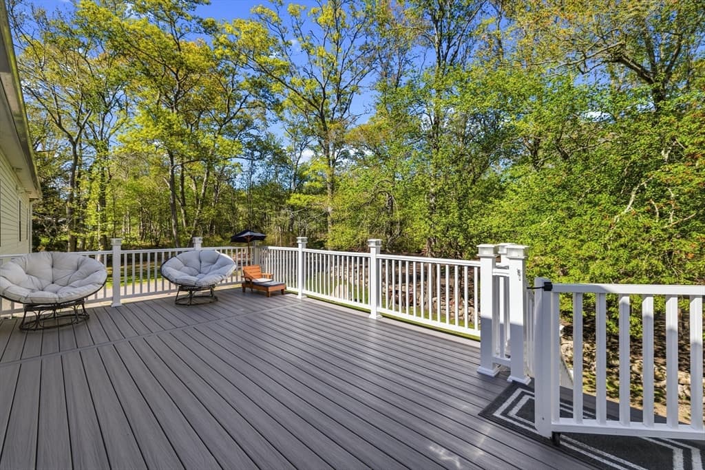 270 Brayton Rd, Tiverton RI 02878 photo 5