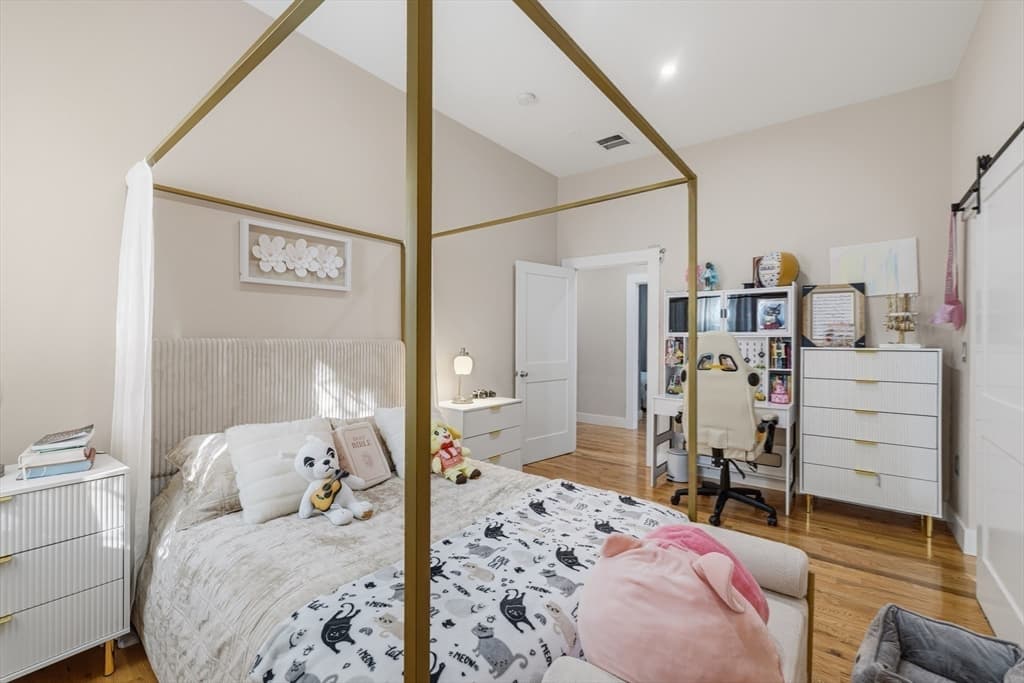 270 Brayton Rd, Tiverton RI 02878 photo 20