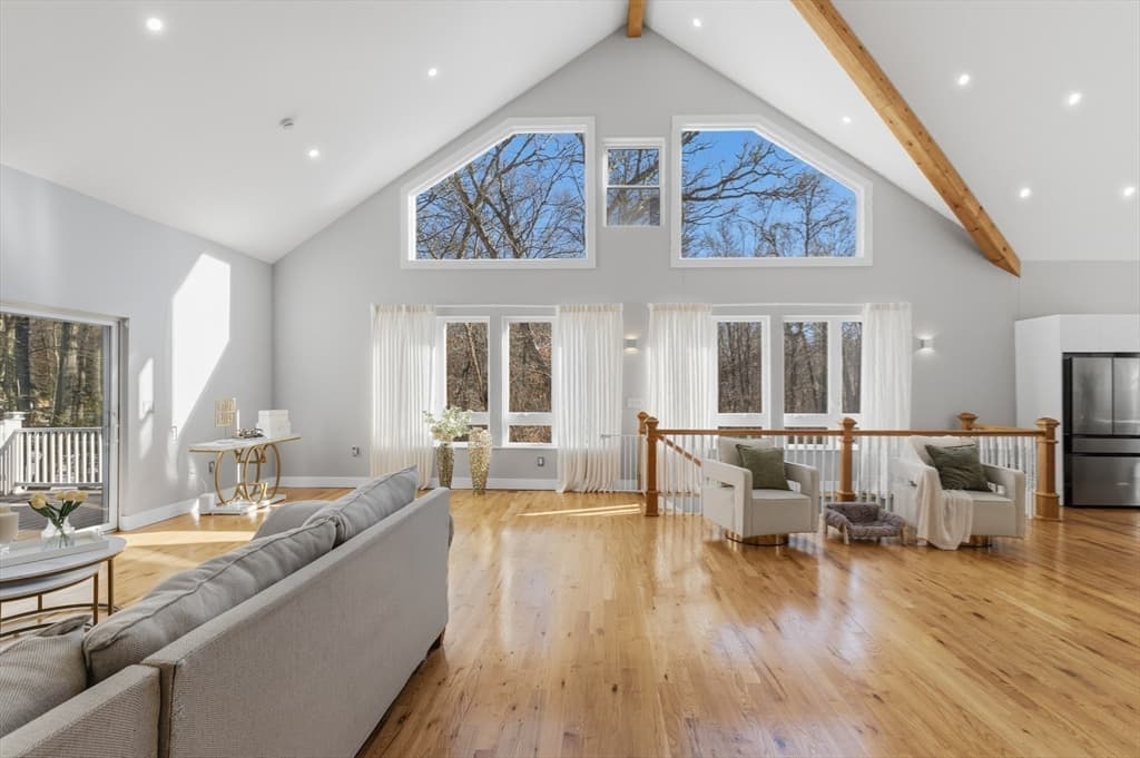 270 Brayton Rd, Tiverton RI 02878 photo 11