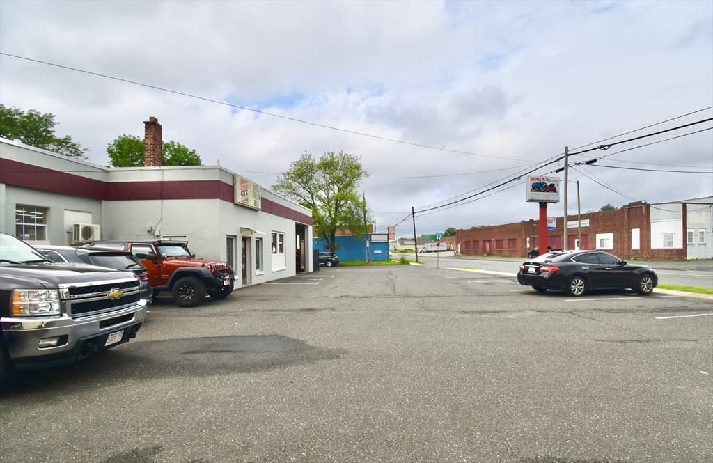 512 Saint James Avenue, Springfield MA 01109 photo 27