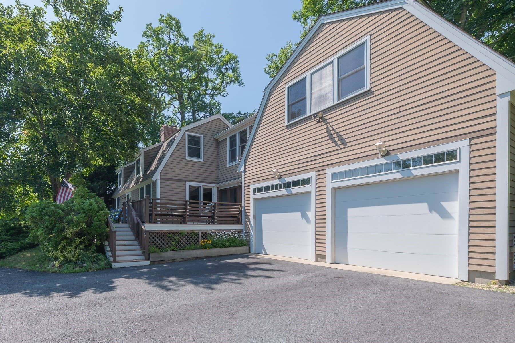 Single Family Residence at 537 W Falmouth Hwy, Falmouth MA 02540, Falmouth, photo 6 of 42
