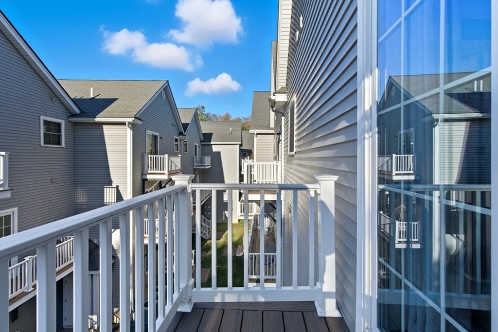 Condominium at 66 Compass Pt # 66, North Andover MA 01845, North Andover, photo 33 of 42