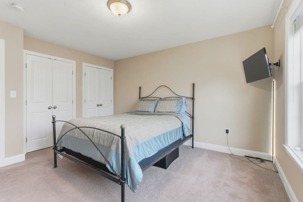 Condominium at 66 Compass Pt # 66, North Andover MA 01845, North Andover, photo 35 of 42