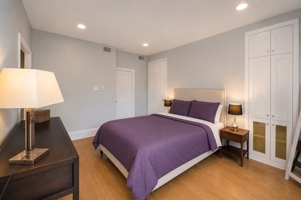 Condominium at 123 W Newton St # 2, Boston MA 02118, photo 17 of 28