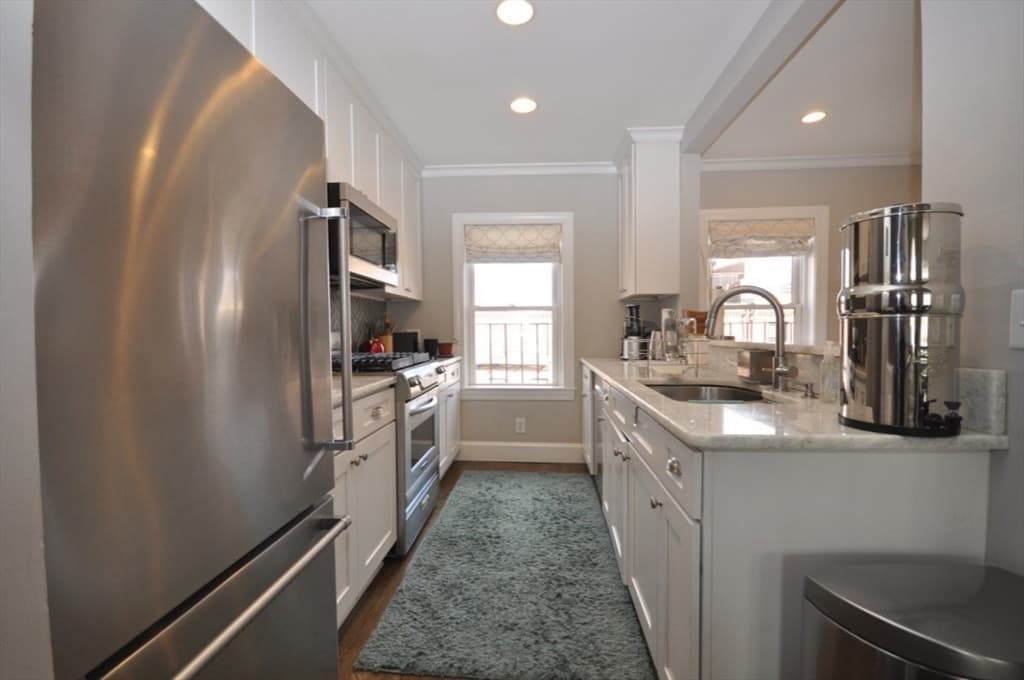 Condominium at 123 W Newton St # 2, Boston MA 02118, photo 10 of 28