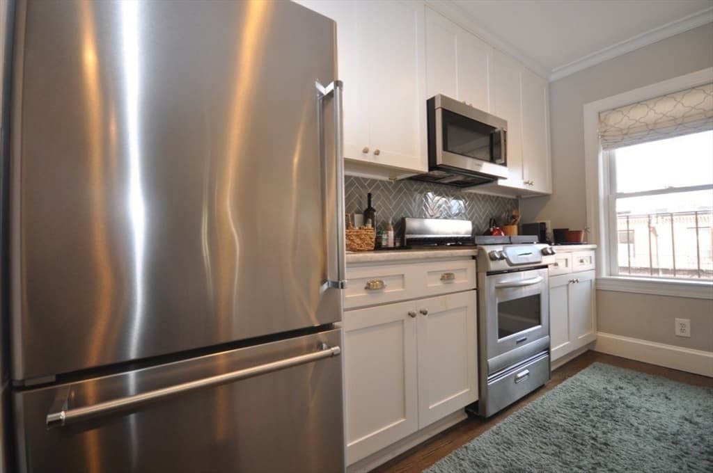 Condominium at 123 W Newton St # 2, Boston MA 02118, photo 11 of 28