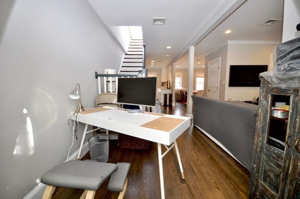 Condominium at 123 W Newton St # 2, Boston MA 02118, photo 8 of 28