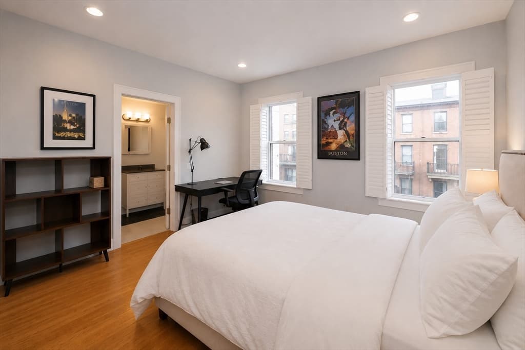 Condominium at 123 W Newton St # 2, Boston MA 02118, photo 21 of 28