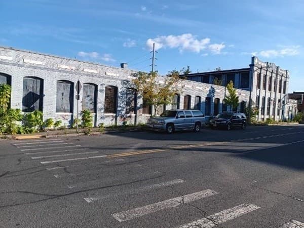 16 Commercial St, Holyoke MA 01040 photo 9