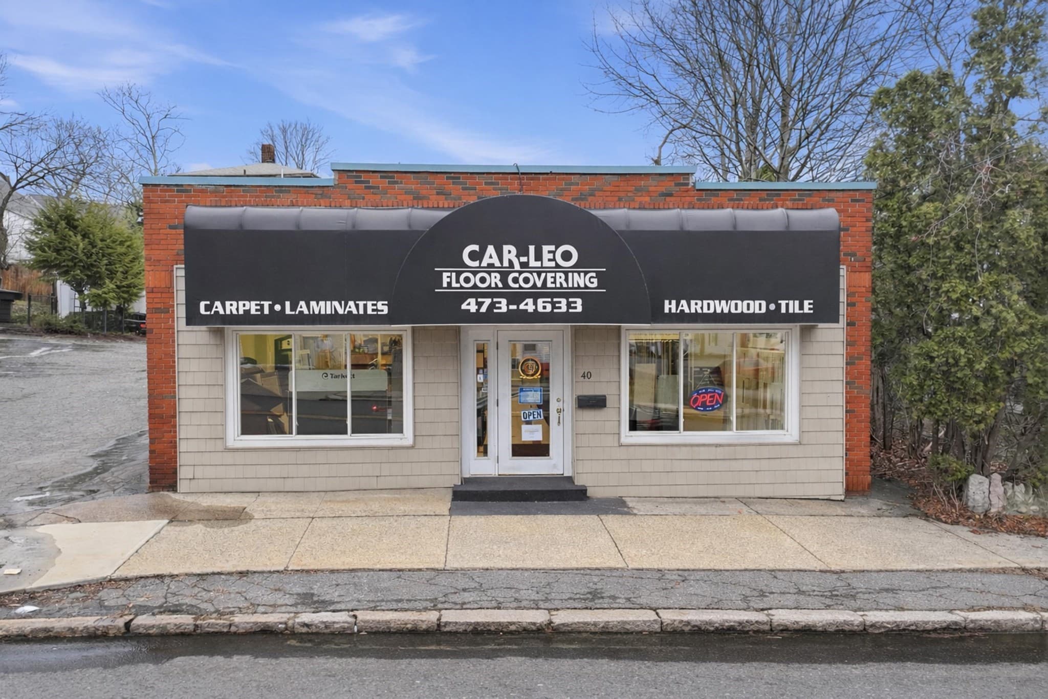 40 S Main St, Milford MA 01757