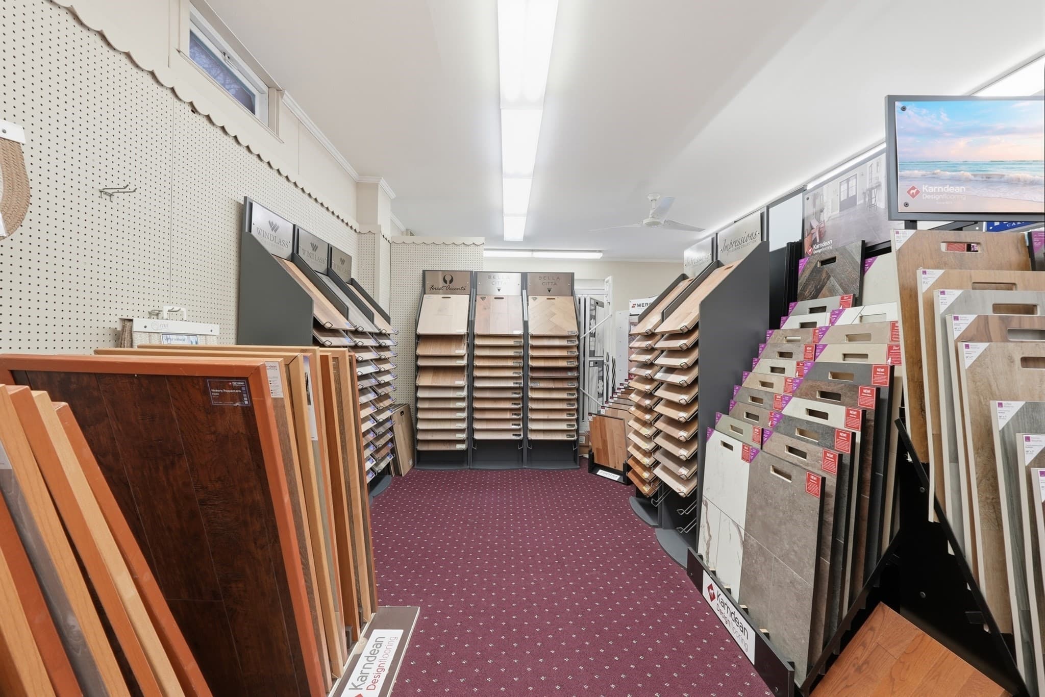Commercial Sale at 40 S Main St, Milford MA 01757, photo 10 of 24