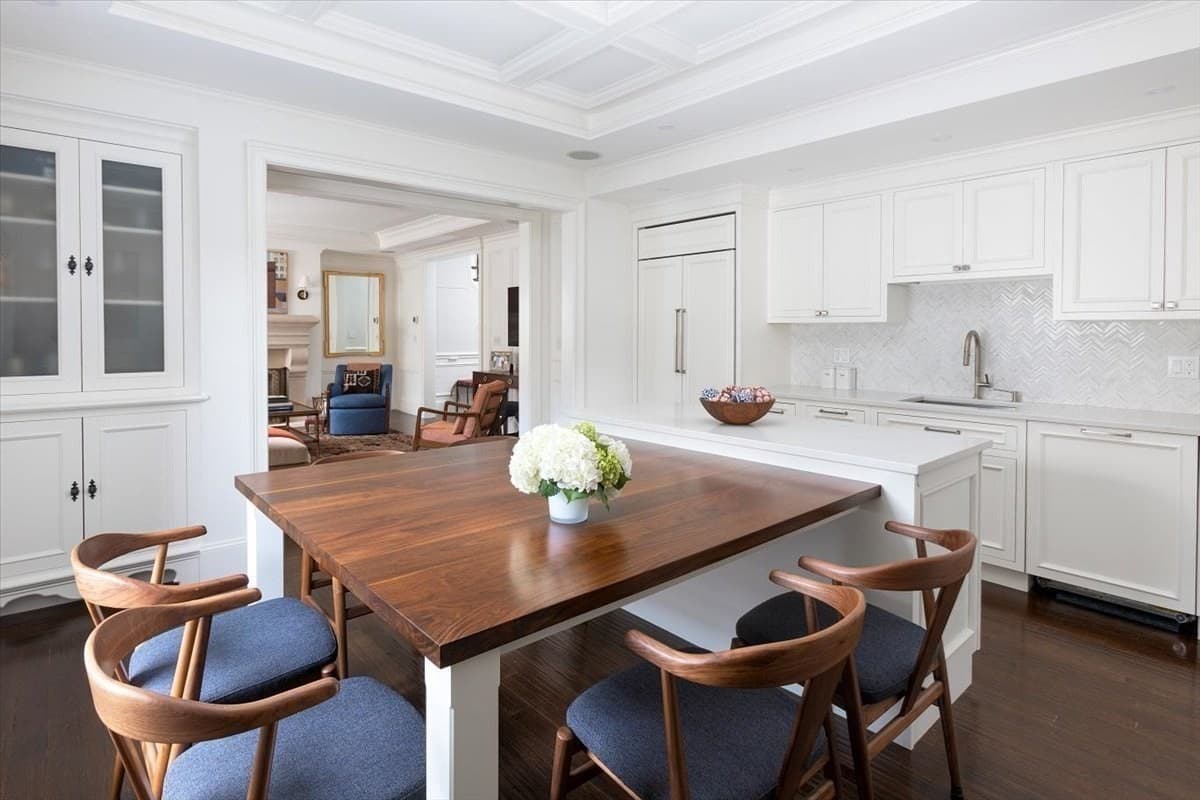Condominium at 142 Chestnut St # 9, Boston MA 02108, photo 5 of 16