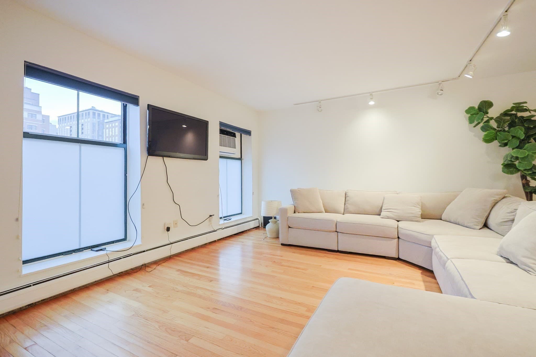 Condominium at 69 East Berkeley St # 1, Boston MA 02118, photo 5 of 20