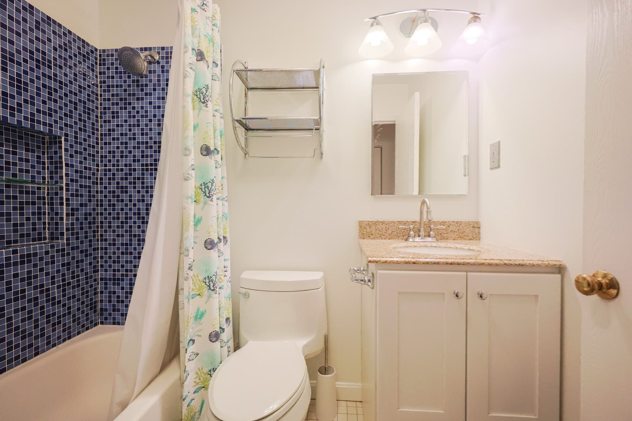 Condominium at 69 East Berkeley St # 1, Boston MA 02118, photo 19 of 20