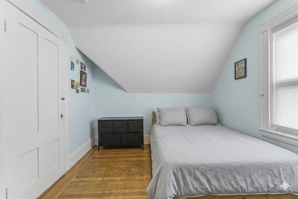 3 Family at 9 Dartmouth St, Somerville MA 02145, photo 19 of 39