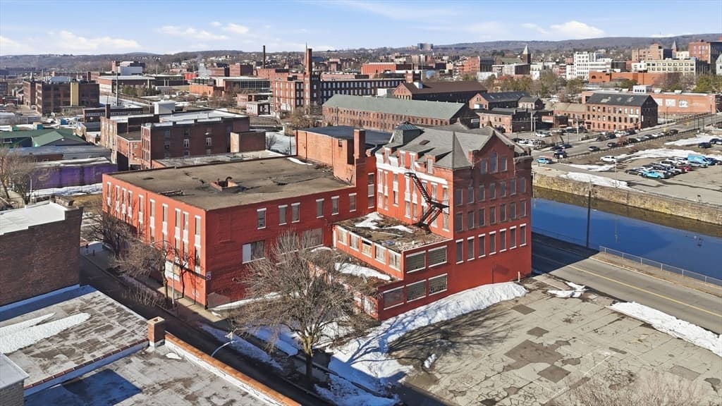 5+ Family - 5+ Units Up/Down at 345-363 Dwight Street, Holyoke MA 01040, Holyoke, photo 10 of 13